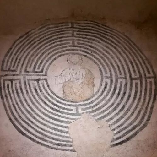 The mysterious Christ in the labyrinth of Alatri